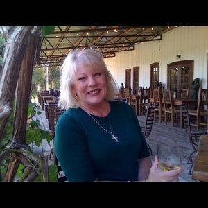 Meet your Posher, Janice